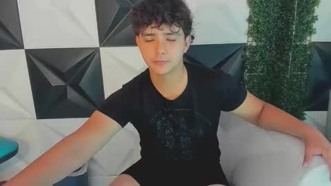 dani_cumboy online show from October 17, 2:32 pm