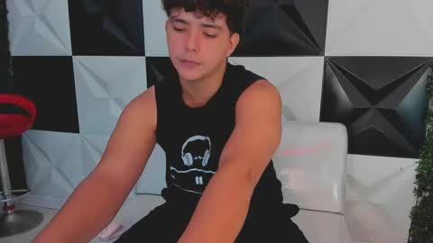 dani_cumboy online show from October 2, 2:43 pm