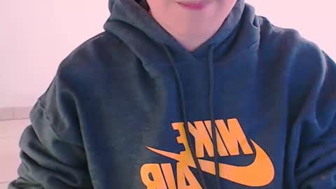 daniel_ruis16 online show from March 23, 7:53 pm