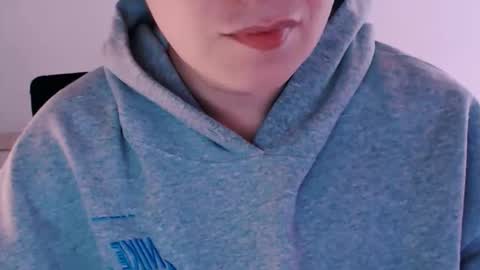daniel_ruis16 online show from May 5, 8:53 pm