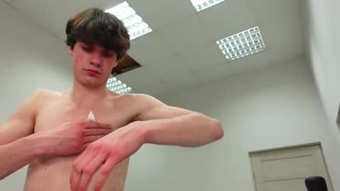 DANIEL SHAWN online show from January 13, 6:34 pm