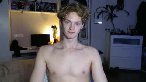Daniel online show from May 19, 3:13 am