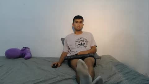 Snapshot of danielitopapii chatting on February 20, 5:33 am danielitopapii online show from February 20, 5:33 am