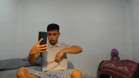 Snapshot of danielitopapii chatting on January 30, 4:34 pm danielitopapii online show from January 30, 4:34 pm