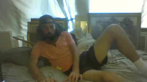 Snapshot of daniszyramaer chatting on October 2, 9:08 pm ZyRaMaxx online show from October 2, 9:08 pm