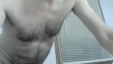 Snapshot of danl20012001 chatting on September 25, 12:53 am danl20012001 online show from September 25, 12:53 am