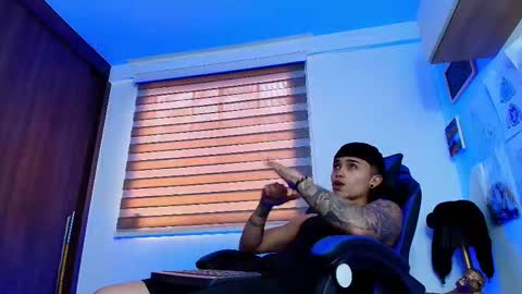 Maximo online show from October 7, 7:18 pm