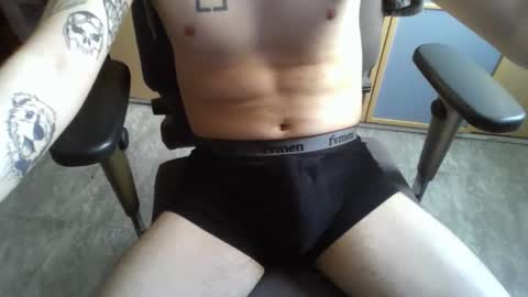 Danny L. online show from April 7, 12:49 pm