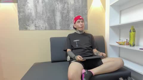 dante_armstrong online show from November 4, 3:51 am