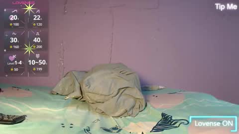 dante_bear online show from September 15, 9:16 pm