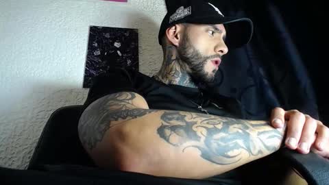 dante_d_angelo_ online show from September 16, 4:13 am