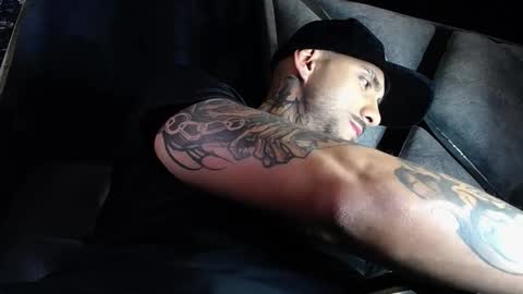 dante_d_angelo_ online show from February 25, 6:47 am