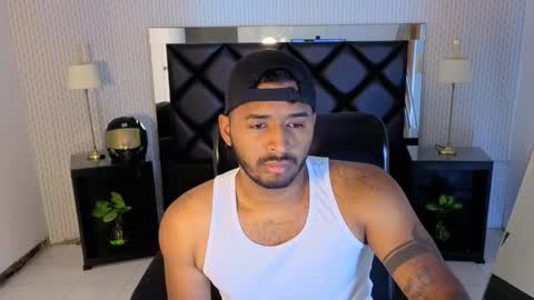 dante_jons online show from October 30, 3:30 am