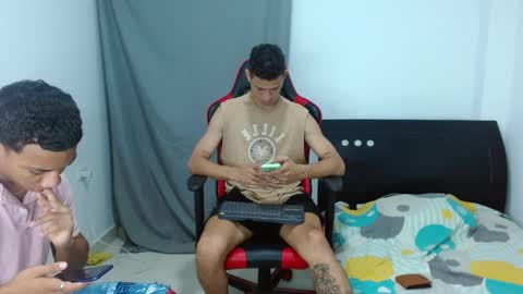 Snapshot of dante_lord chatting on December 20, 4:09 am Dante online show from December 20, 4:09 am