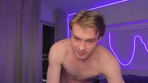 Dante and Ray online show from November 10, 5:51 pm