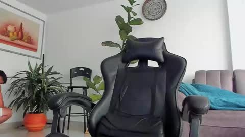 Dante online show from February 4, 12:33 pm