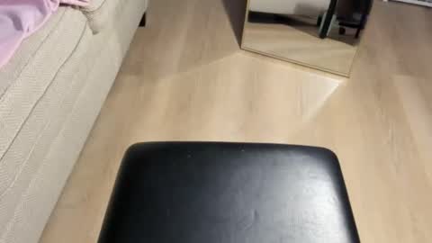 Mark online show from October 24, 8:38 am