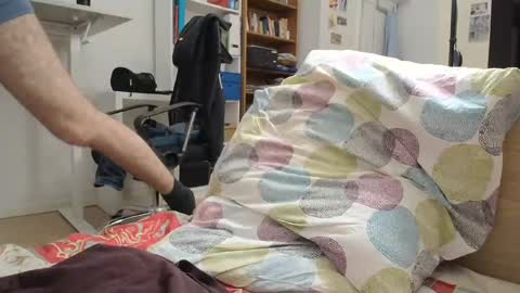 Daniel online show from March 12, 4:24 pm