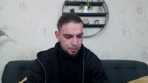 Danyel online show from November 20, 8:51 pm