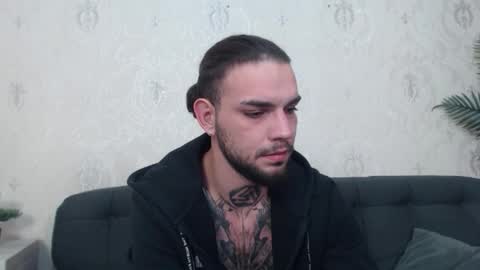 Danyel online show from October 1, 7:51 pm