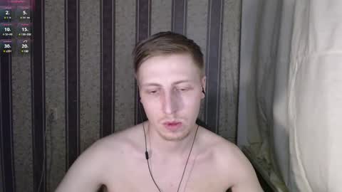 darienlarge online show from February 21, 11:10 pm