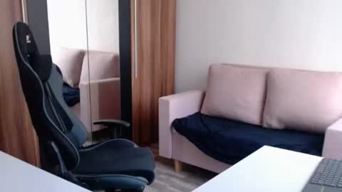 darius_94 online show from October 20, 11:58 am