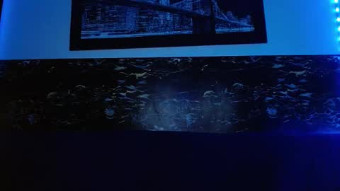 Chris  online show from October 10, 5:51 pm