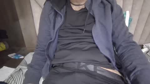 just a guy online show from February 1, 3:50 pm