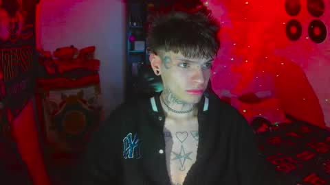 Snapshot of darkness_prince_x chatting on September 9, 2:44 am online show from September 9, 2:44 am