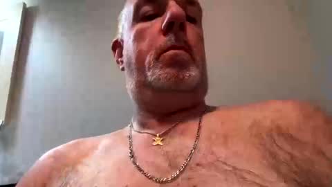 darknite083072 online show from October 12, 5:18 pm