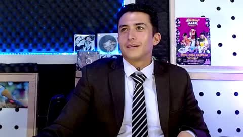 DARKO0717 online show from February 4, 3:36 pm