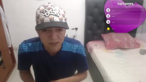 darkr_ider online show from June 13, 8:40 pm