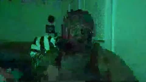 darkwhiskeysipper689 online show from March 8, 6:17 am