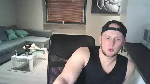Snapshot of dartanjanas chatting on September 27, 8:17 pm Dario online show from September 27, 8:17 pm