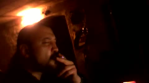Snapshot of davaronger chatting on October 10, 8:35 pm Dave online show from October 10, 8:35 pm