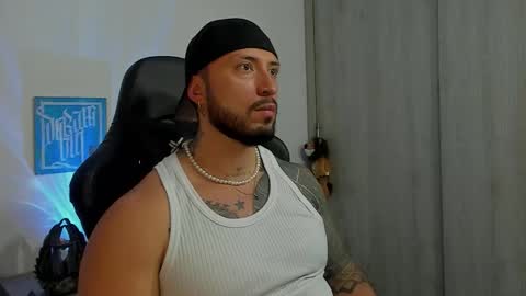DAVE MAX online show from October 4, 5:51 pm