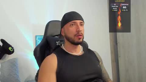 DAVE MAX online show from October 15, 2:08 am