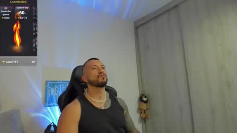 DAVE MAX online show from October 7, 7:51 pm