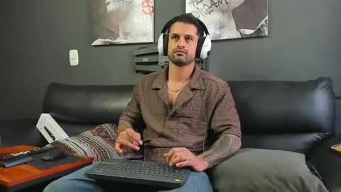 Daves online show from November 7, 1:36 pm