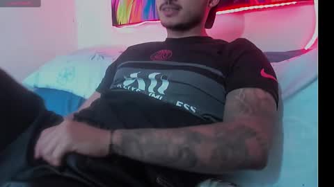 Snapshot of david__ox chatting on March 9, 11:25 pm david__ox online show from March 9, 11:25 pm