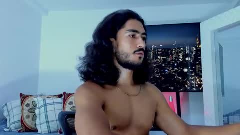 Hey im David that loves to explore and speak their fantasies. Very open talktative and nice. Feel free to chat with me online show from February 7, 12:51 am