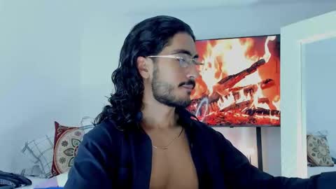 Hey im David that loves to explore and speak their fantasies. Very open talktative and nice. Feel free to chat with me online show from January 11, 1:54 am