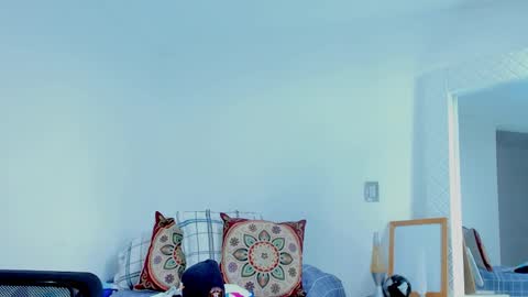 Hey im David that loves to explore and speak their fantasies. Very open talktative and nice. Feel free to chat with me online show from November 8, 12:08 pm