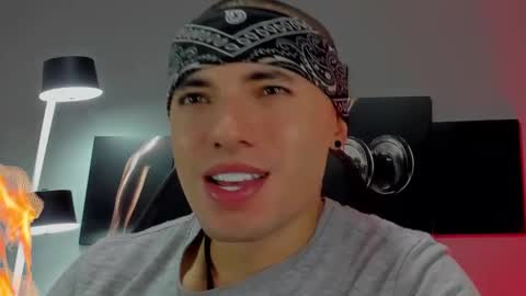 David Jons online show from January 24, 1:24 am