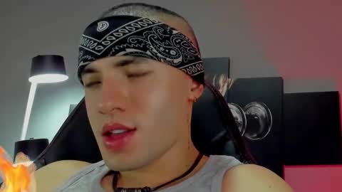 David Jons online show from March 8, 2:54 am