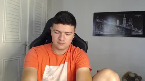 Snapshot of david_smit_ chatting on January 17, 3:11 pm david smit online show from January 17, 3:11 pm