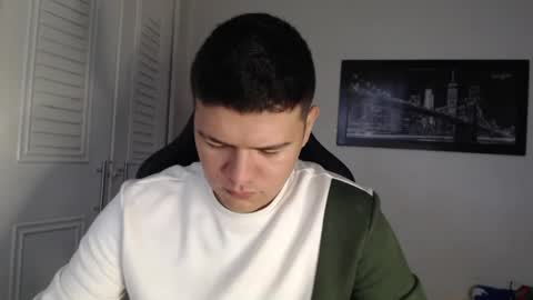 Snapshot of david_smit_ chatting on January 5, 1:36 pm david smit online show from January 5, 1:36 pm