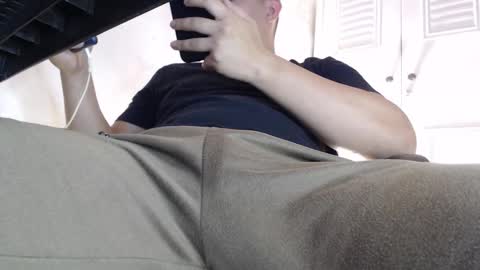 Snapshot of david_smit_ chatting on September 29, 6:48 pm david smit online show from September 29, 6:48 pm