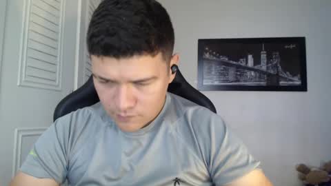 Snapshot of david_smit_ chatting on January 28, 2:53 pm david smit online show from January 28, 2:53 pm