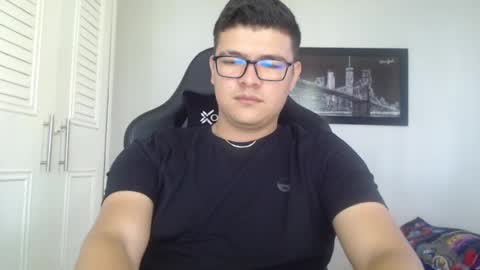Snapshot of david_smit_ chatting on January 31, 3:11 pm david smit online show from January 31, 3:11 pm